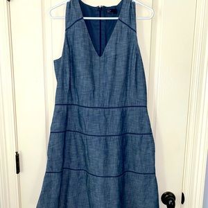 🔥3/$25Get size 10 fully lined blue Jean dress